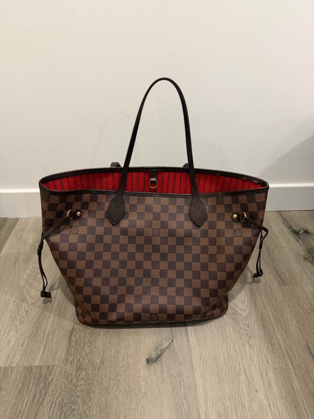 Louis Vuitton neverfull mm purse - Picture 2 of 12